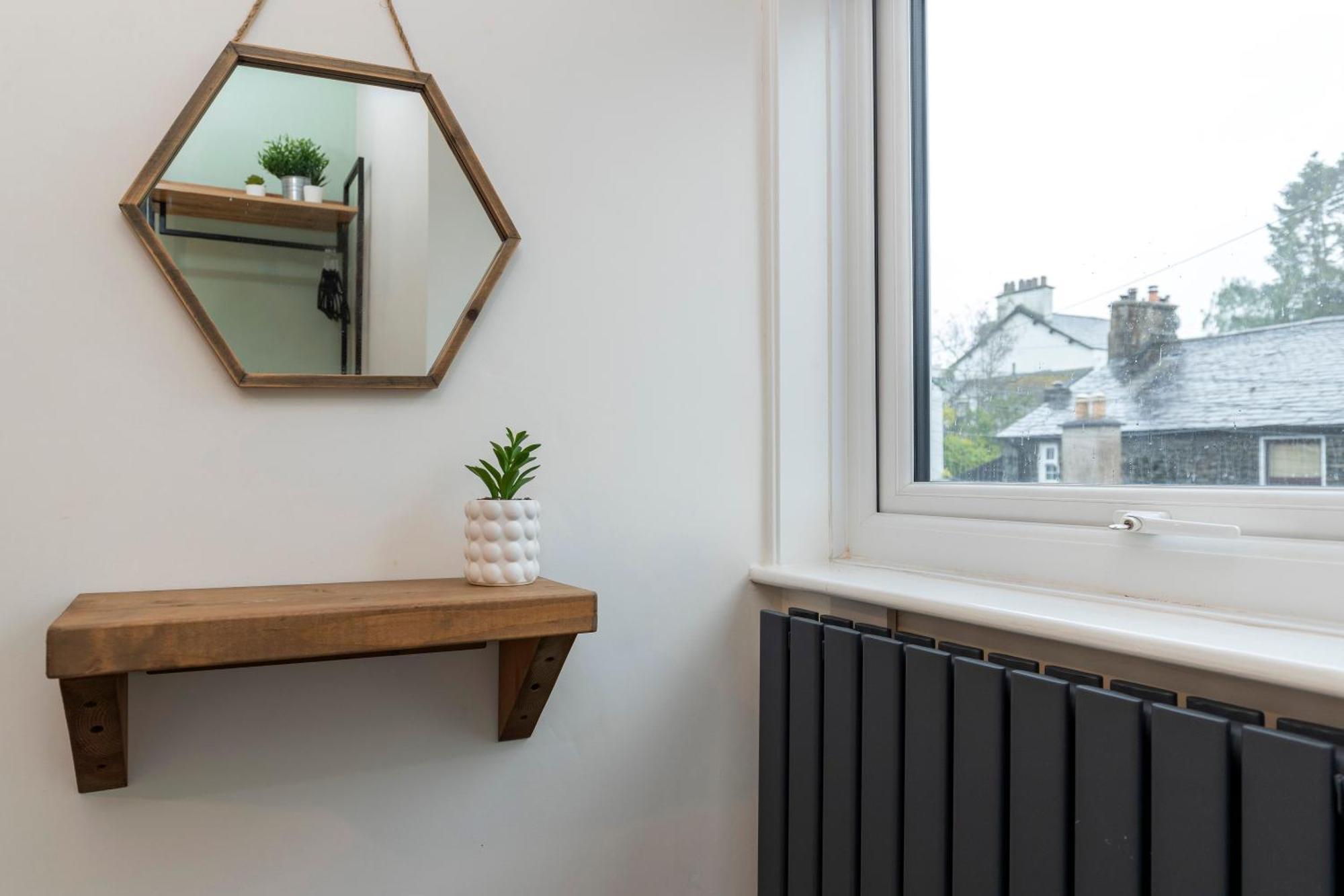 Sheila'S Cottage Bowness Екстер'єр фото