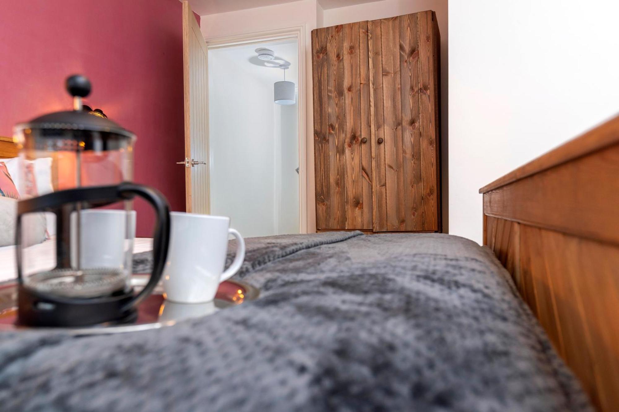 Sheila'S Cottage Bowness Екстер'єр фото