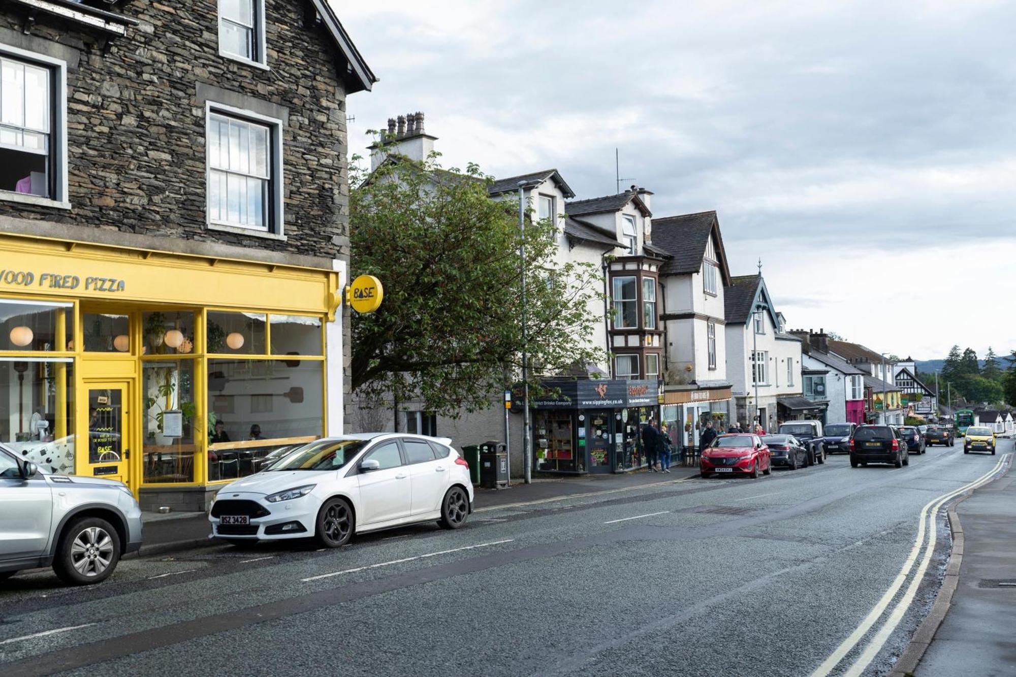 Sheila'S Cottage Bowness Екстер'єр фото